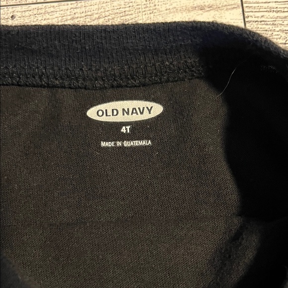 Black 'S is for Space' Graphic T-Shirt - Picture 2 of 4